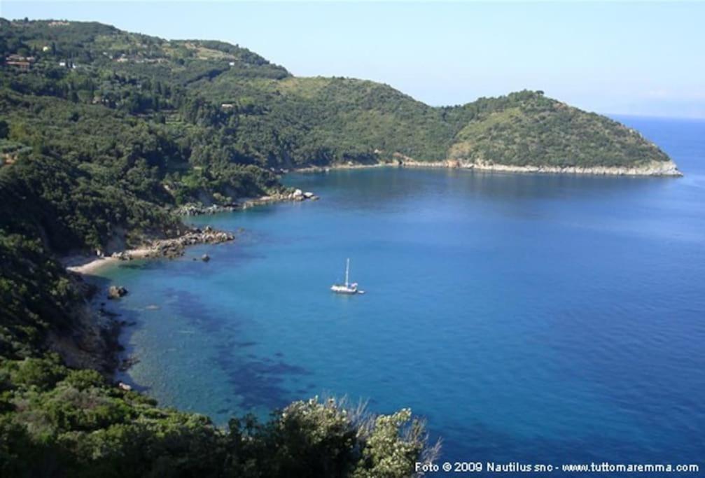 Sweet Liana Un Tuffo Nel Cuore Del Paese Porto Santo Stefano  Kültér fotó